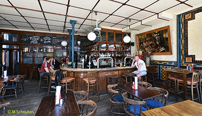 Front Bar.  by Michael Schouten. Published on 07-12-2019